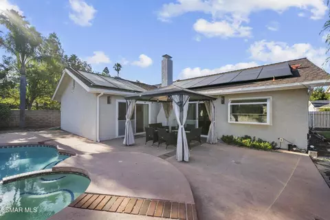Exterior - 3066 Apache Cir, Thousand Oaks, CA 91360 photo 12 of 14