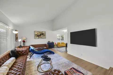 Living - 3066 Apache Cir, Thousand Oaks, CA 91360 photo 1 of 1