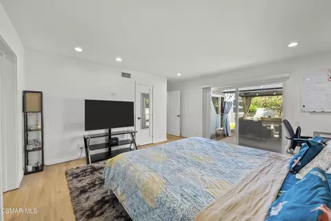 Bedroom - 3066 Apache Cir, Thousand Oaks, CA 91360 photo 7 of 7