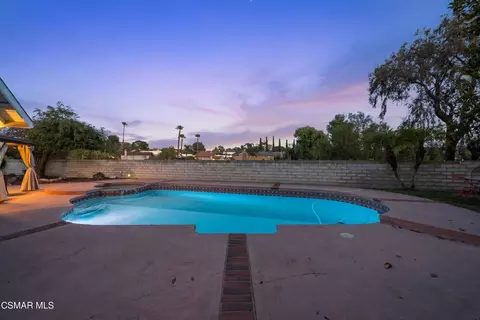 Exterior - 3066 Apache Cir, Thousand Oaks, CA 91360 photo 5 of 14