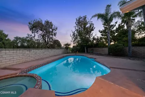 Exterior - 3066 Apache Cir, Thousand Oaks, CA 91360 photo 4 of 14