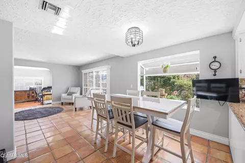 Dining - 1314 Gonzales Rd, Simi Valley, CA 93063 photo 2 of 3