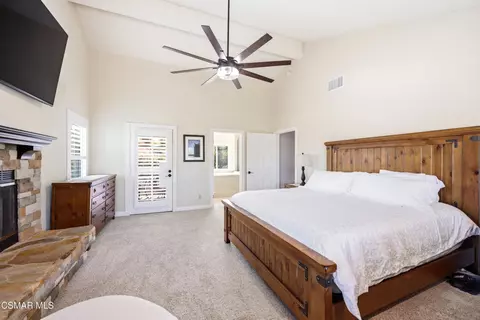 Bedroom - 1314 Gonzales Rd, Simi Valley, CA 93063 photo 2 of 6
