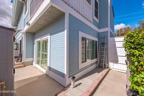 Exterior - 1314 Gonzales Rd, Simi Valley, CA 93063 photo 9 of 30