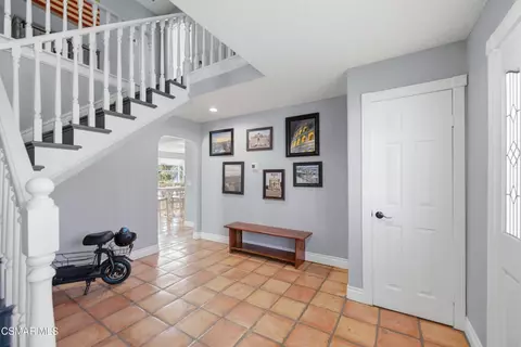 Entry Way - 1314 Gonzales Rd, Simi Valley, CA 93063 photo 1 of 7