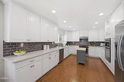 5377 Evanwood Ave, Oak Park, CA 91377