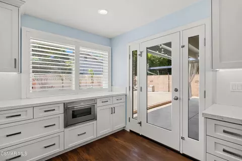 Kitchen - 5396 Diane St, Simi Valley, CA 93063 photo 5 of 7