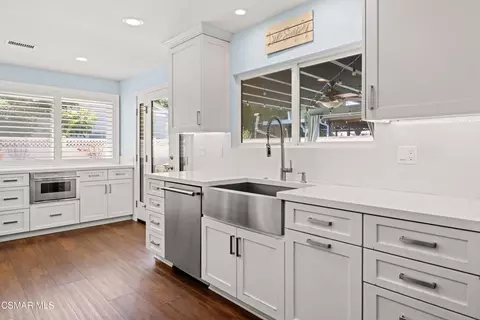 Kitchen - 5396 Diane St, Simi Valley, CA 93063 photo 3 of 7