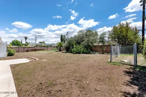 Exterior - 1548 Wallace St, Simi Valley, CA 93065 photo 4 of 9