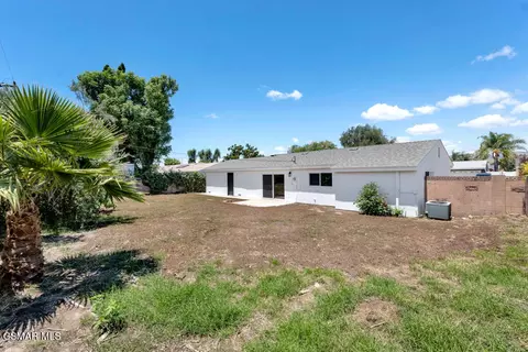 Exterior - 1548 Wallace St, Simi Valley, CA 93065 photo 6 of 9