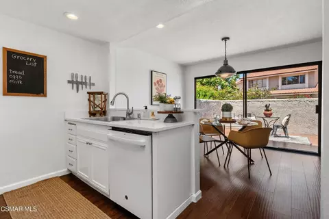 Kitchen - 586 Durango Ct, Camarillo, CA 93010 photo 1 of 4