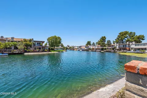 View/Area - 586 Durango Ct, Camarillo, CA 93010 photo 2 of 2
