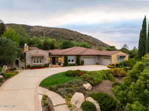 5006 Read Rd, Moorpark, CA 93021