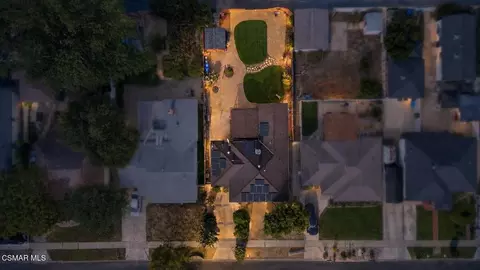 View/Area - 7039 Sylvia Ave, Reseda, CA 91335 photo 2 of 7