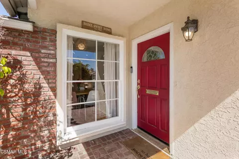 Entry Way - 7039 Sylvia Ave, Reseda, CA 91335 photo 1 of 2