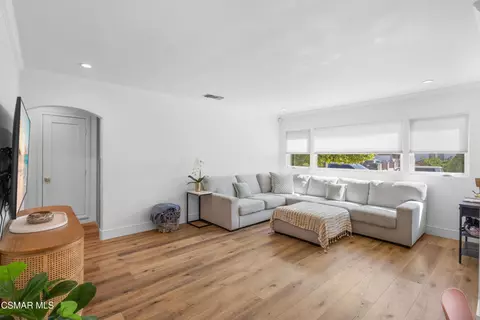 Living - 7039 Sylvia Ave, Reseda, CA 91335 photo 1 of 5