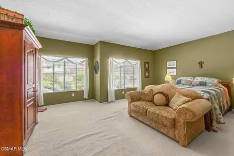 Bedroom - 239 Chantilly Cir, Simi Valley, CA 93065 photo 2 of 5