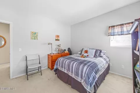 Bedroom - 239 Chantilly Cir, Simi Valley, CA 93065 photo 4 of 5