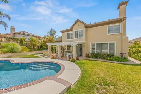 Exterior - 239 Chantilly Cir, Simi Valley, CA 93065 photo 6 of 6