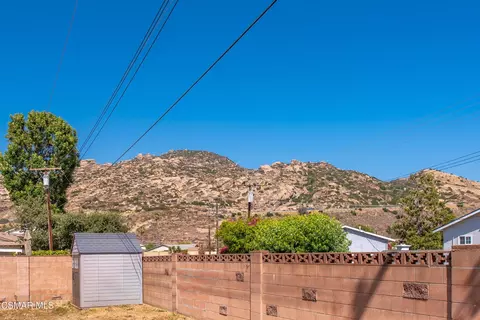 Exterior - 6524 Menlo St, Simi Valley, CA 93063 photo 9 of 11