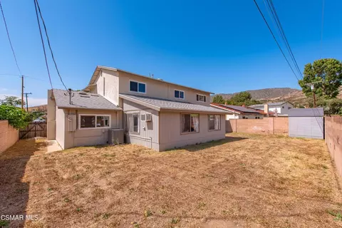 Exterior - 6524 Menlo St, Simi Valley, CA 93063 photo 4 of 11