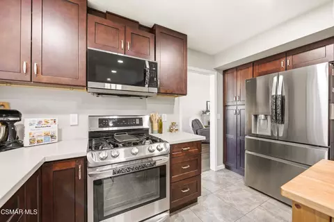 Kitchen - 6524 Menlo St, Simi Valley, CA 93063 photo 2 of 5