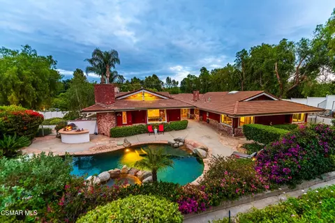 6145 Fairview Pl, Agoura Hills, CA 91301