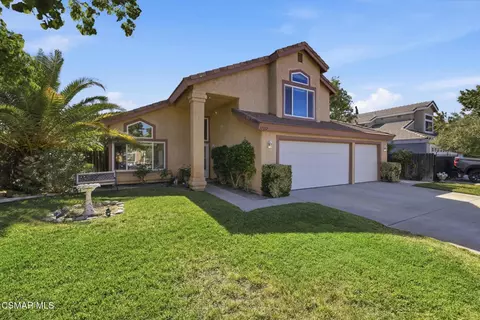 37732 Clark Ct, Palmdale, CA 93552