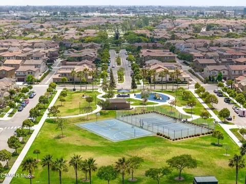 View/Area - 3458 N Oxnard Blvd, Oxnard, CA 93036 photo 3 of 10