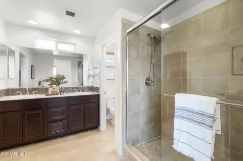 Bath - 3458 N Oxnard Blvd, Oxnard, CA 93036 photo 1 of 3
