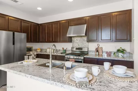 Kitchen - 3458 N Oxnard Blvd, Oxnard, CA 93036 photo 2 of 2