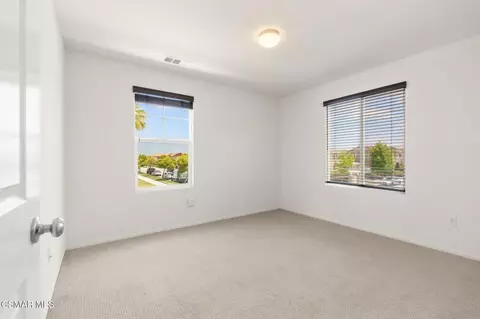 Bedroom - 3458 N Oxnard Blvd, Oxnard, CA 93036 photo 8 of 8