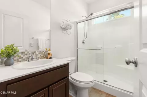 Bath - 3458 N Oxnard Blvd, Oxnard, CA 93036 photo 2 of 3