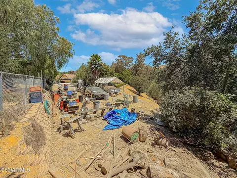 Exterior - 1351 Rambling Rd, Simi Valley, CA 93065 photo 22 of 22