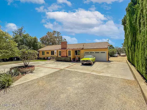 Exterior - 1351 Rambling Rd, Simi Valley, CA 93065 photo 5 of 22