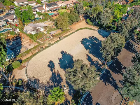 View/Area - 1351 Rambling Rd, Simi Valley, CA 93065 photo 5 of 8