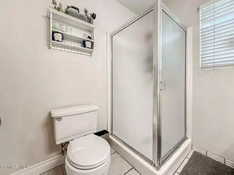 Bath - 1351 Rambling Rd, Simi Valley, CA 93065 photo 7 of 8