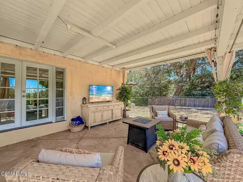 Exterior - 1351 Rambling Rd, Simi Valley, CA 93065 photo 14 of 22
