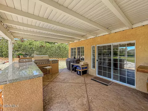 Exterior - 1351 Rambling Rd, Simi Valley, CA 93065 photo 12 of 22