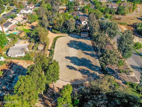 View/Area - 1351 Rambling Rd, Simi Valley, CA 93065 photo 6 of 8