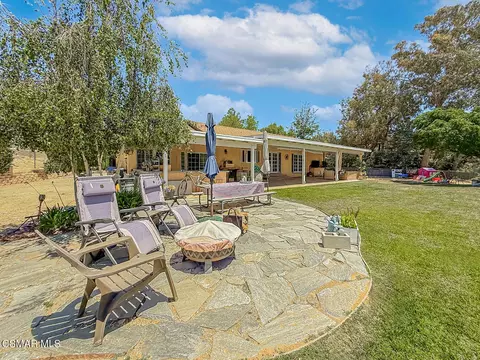 Exterior - 1351 Rambling Rd, Simi Valley, CA 93065 photo 11 of 22