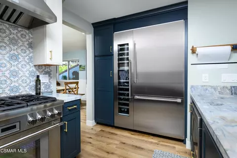 Kitchen - 818 Caliente Ln, Ventura, CA 93001 photo 11 of 15