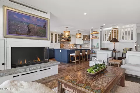 Living - 818 Caliente Ln, Ventura, CA 93001 photo 1 of 6