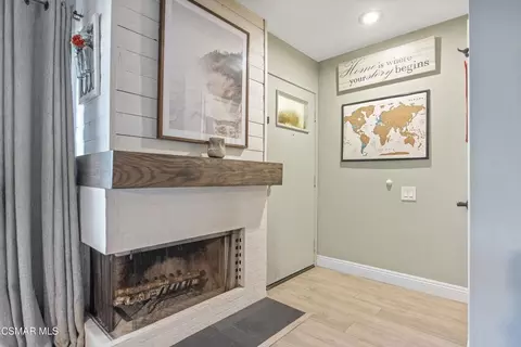 Entry Way - 1253 Tivoli Ln #29, Simi Valley, CA 93065 photo 1 of 2