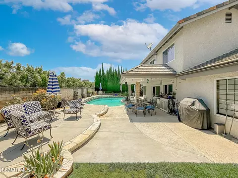 Exterior - 3029 Bianca Cir, Simi Valley, CA 93063 photo 19 of 23