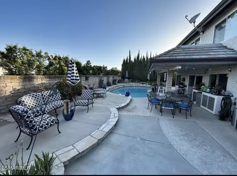 Exterior - 3029 Bianca Cir, Simi Valley, CA 93063 photo 3 of 23