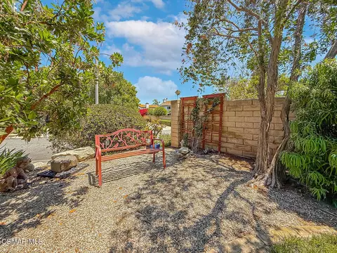 Exterior - 3029 Bianca Cir, Simi Valley, CA 93063 photo 10 of 23