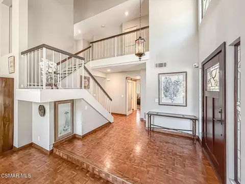 Entry Way - 3029 Bianca Cir, Simi Valley, CA 93063 photo 5 of 7