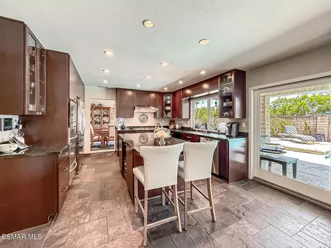 Kitchen - 3029 Bianca Cir, Simi Valley, CA 93063 photo 3 of 10