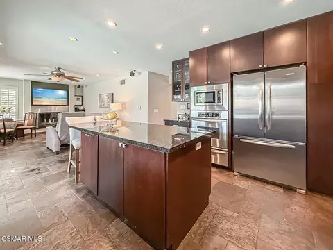 Kitchen - 3029 Bianca Cir, Simi Valley, CA 93063 photo 9 of 10